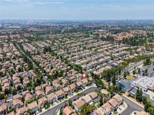 6  Bowie  , Irvine, CA