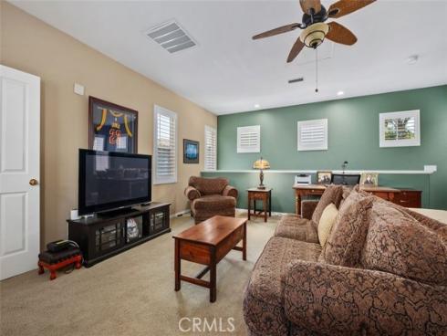 9 Petaluma , Irvine, CA