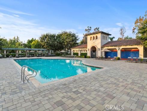 9 Petaluma , Irvine, CA