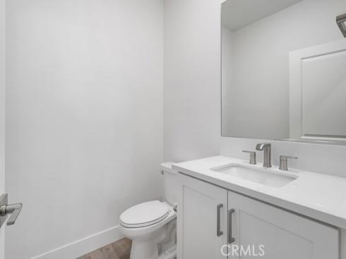 120 Zawn , Irvine, CA