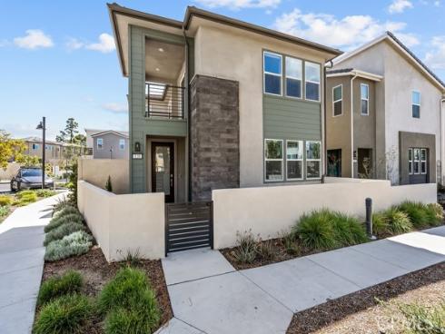 120 Zawn , Irvine, CA