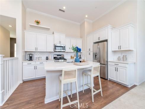 68 Rose Arch , Irvine, CA