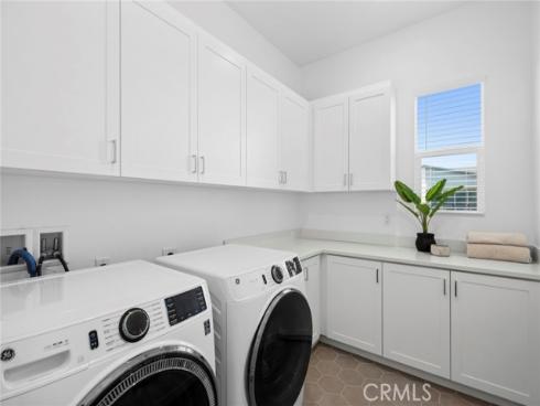 241 Proctor , Irvine, CA