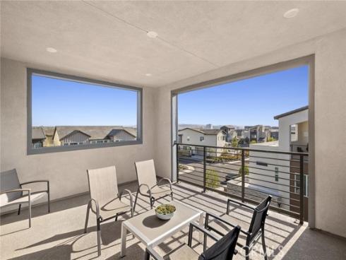 241 Proctor , Irvine, CA