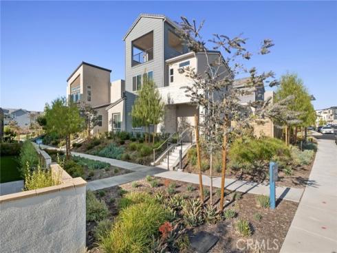 241 Proctor , Irvine, CA
