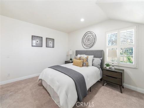 64 Bennington , Irvine, CA