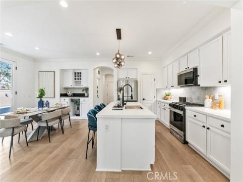 100 Alhambra , Irvine, CA