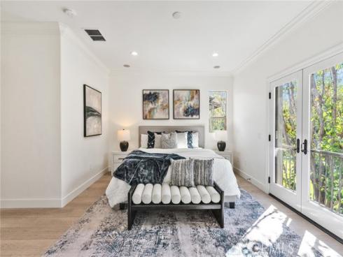 100 Alhambra , Irvine, CA