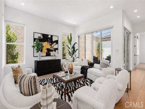 133  Bosal  , Irvine, CA