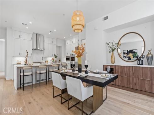 133  Bosal  , Irvine, CA