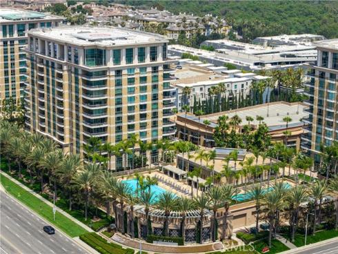 5104 Scholarship , Irvine, CA