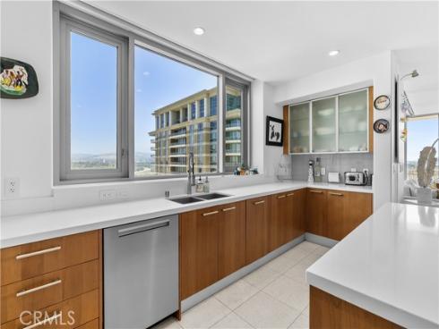 5104 Scholarship , Irvine, CA