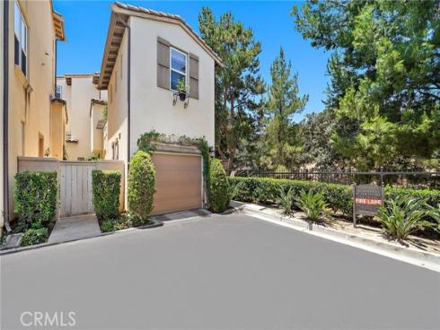 101  Tall Oak  , Irvine, CA