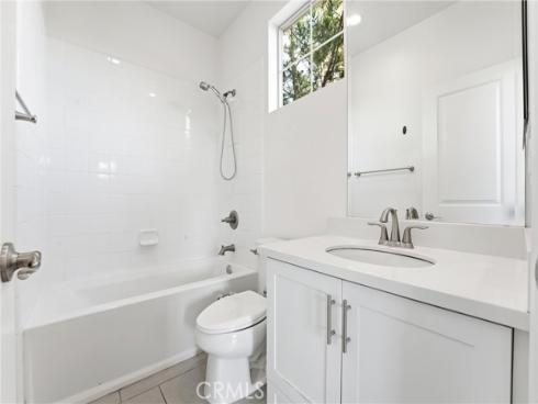 217 Compass , Irvine, CA