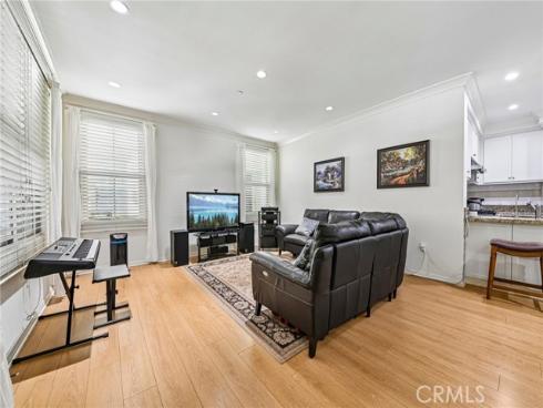 95 Mayfair , Irvine, CA