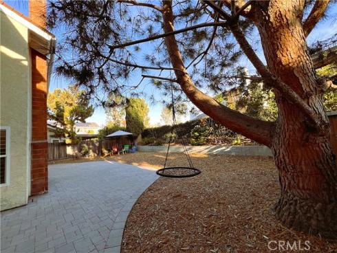 12 Colonial , Irvine, CA