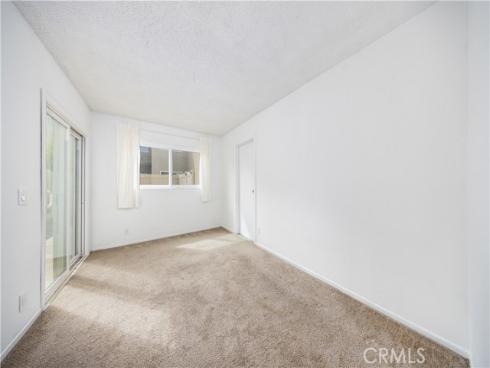 34 Elksford 3 Avenue, Irvine, CA