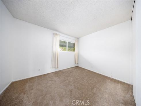 34 Elksford 3 Avenue, Irvine, CA