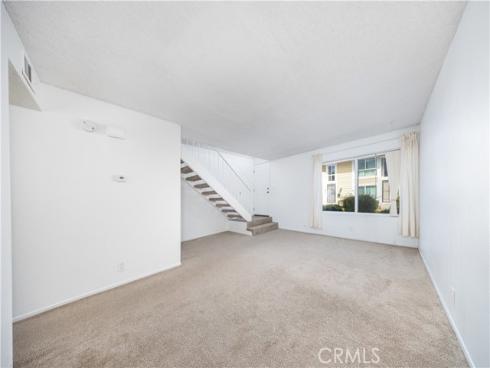 34 Elksford 3 Avenue, Irvine, CA