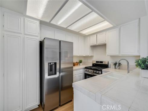 66 Georgetown , Irvine, CA