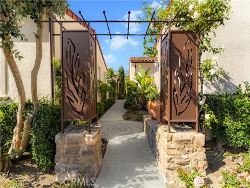 77  Canyoncrest  , Irvine, CA