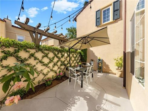 77  Canyoncrest  , Irvine, CA