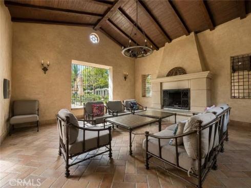 77  Canyoncrest  , Irvine, CA