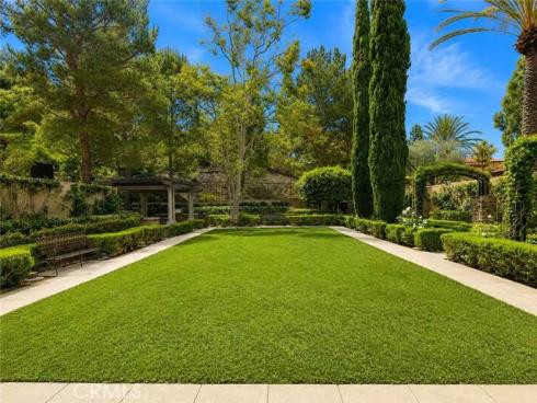 77  Canyoncrest  , Irvine, CA