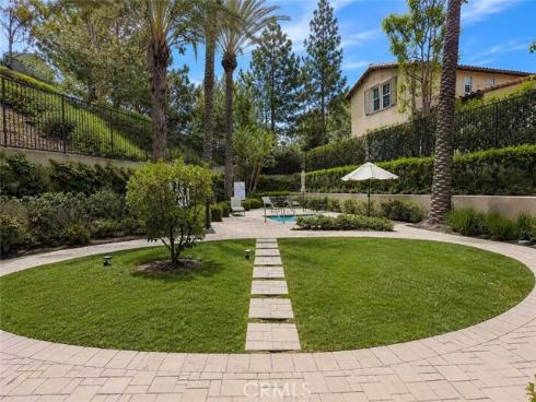 77  Canyoncrest  , Irvine, CA