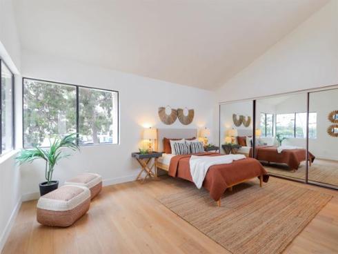 10  Morena  8 , Irvine, CA