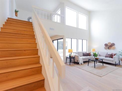 10  Morena  8 , Irvine, CA