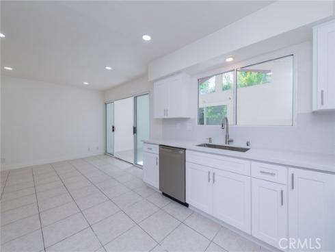 15 Butler , Irvine, CA