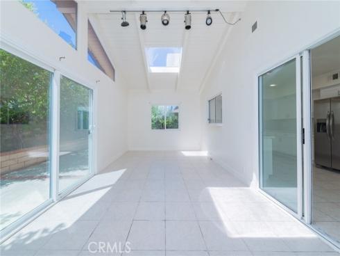 15 Butler , Irvine, CA