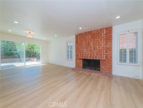 15 Butler , Irvine, CA