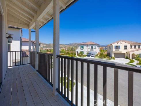 135 Oakstone , Irvine, CA