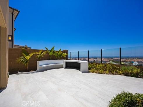 135 Oakstone , Irvine, CA