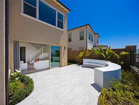 135 Oakstone , Irvine, CA