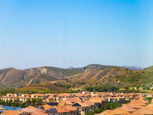 135 Oakstone , Irvine, CA