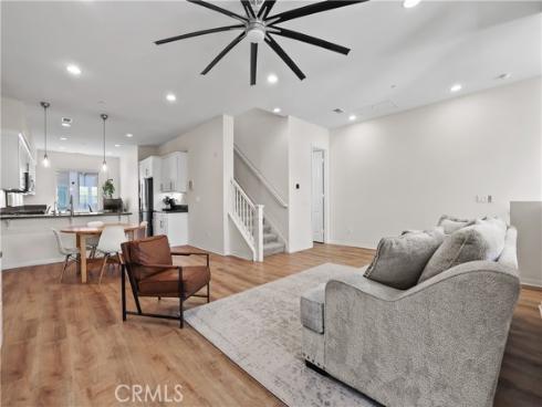 88  Renewal  , Irvine, CA
