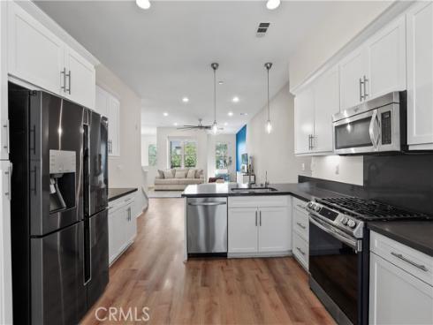 88  Renewal  , Irvine, CA