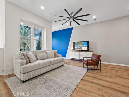 88  Renewal  , Irvine, CA