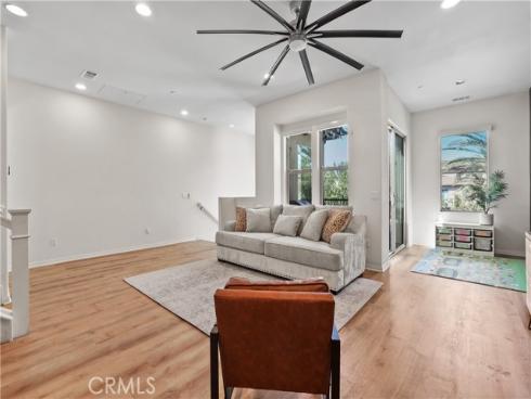 88  Renewal  , Irvine, CA