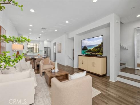160 Capricorn , Irvine, CA