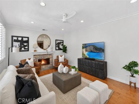 23 Delano , Irvine, CA