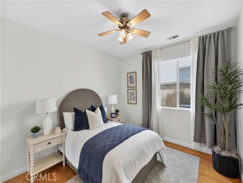 23 Delano , Irvine, CA