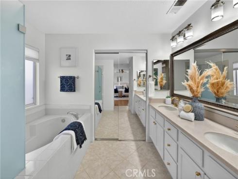 23 Delano , Irvine, CA