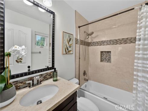 23 Delano , Irvine, CA