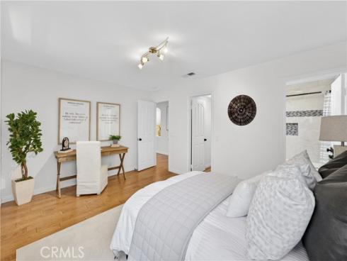 23 Delano , Irvine, CA