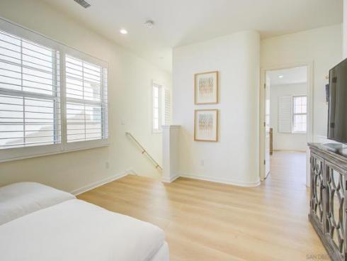 112 Excursion , Irvine, CA