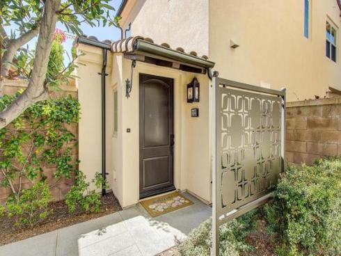 112 Excursion , Irvine, CA